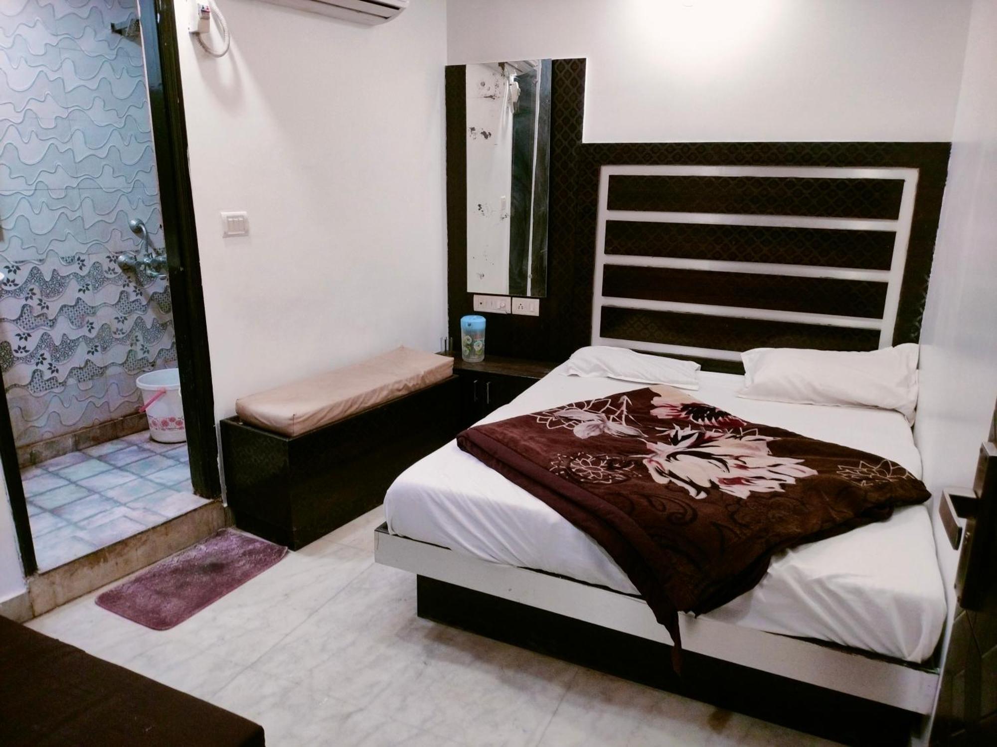 Hotel Geetanjali Inn Neu-Delhi Exterior foto